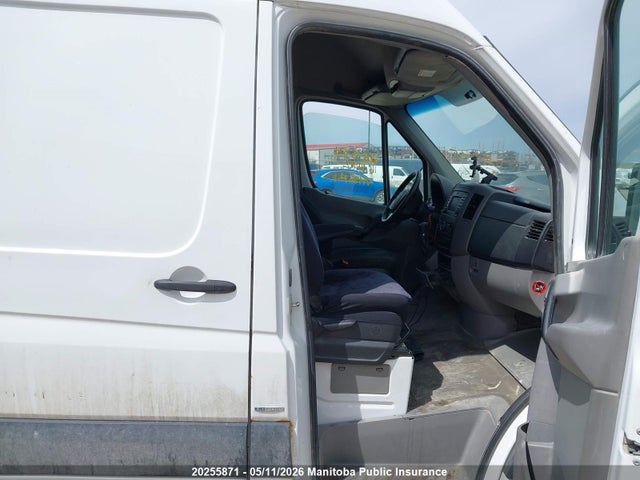 Продажа на аукционе авто 2016 Mercedes Benz Sprinter 2500 Wb 144 Cargo Van, vin: WD3BE7DD3GP183731, номер лота: 20255871
