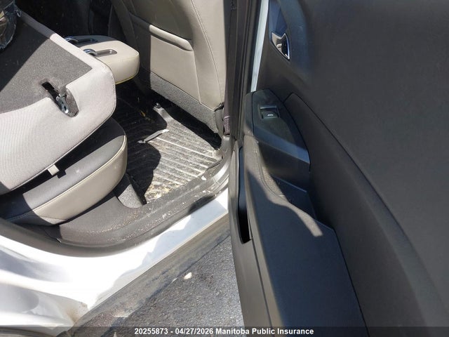 KL77LKE27SC181317 Chevrolet Trax Activ