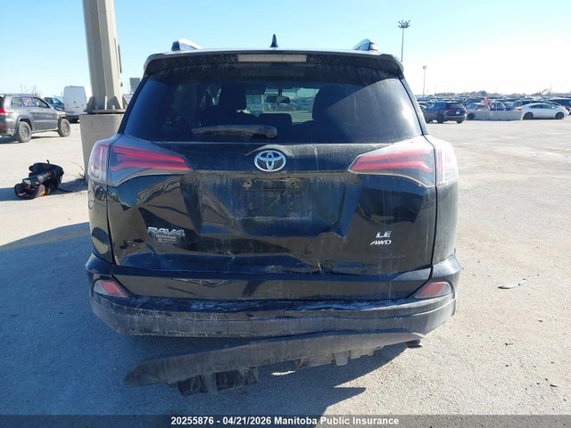 20255876 :رقم المزاد ، 2T3BFREV3GW512132 vin ، 2016 Toyota Rav4 Le مزاد بيع
