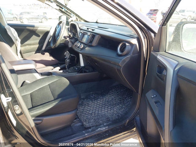 20255876 :رقم المزاد ، 2T3BFREV3GW512132 vin ، 2016 Toyota Rav4 Le مزاد بيع
