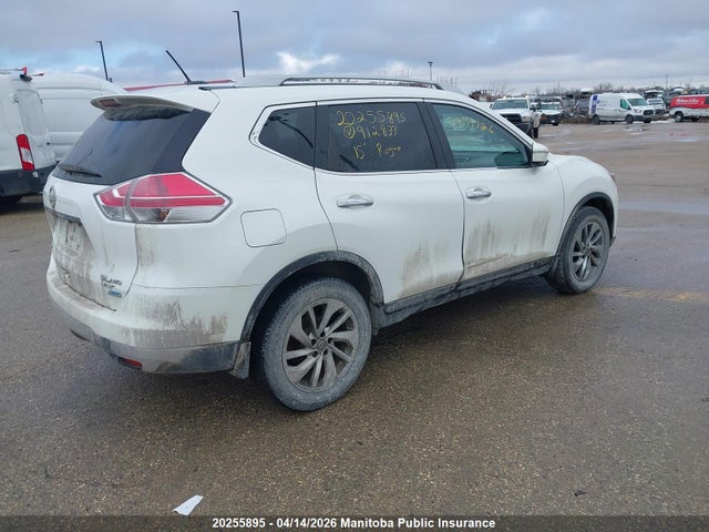 20255895 :رقم المزاد ، 5N1AT2MV3FC912833 vin ، 2015 Nissan Rogue Sl مزاد بيع