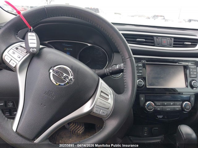 20255895 :رقم المزاد ، 5N1AT2MV3FC912833 vin ، 2015 Nissan Rogue Sl مزاد بيع