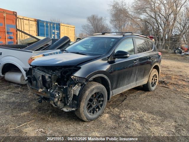 2T3JFREVXHW572020 Toyota RAV4 SE