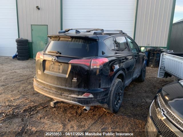 2T3JFREVXHW572020 Toyota RAV4 SE
