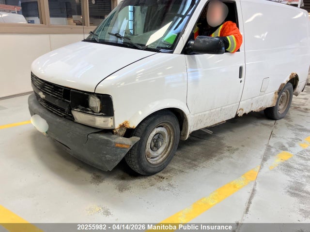 2000 Chevrolet Astro Cargo Van (1996 +) მანქანა იყიდება აუქციონზე, vin: 1GCDM19W4YB106650, აუქციონის ნომერი: 20255982