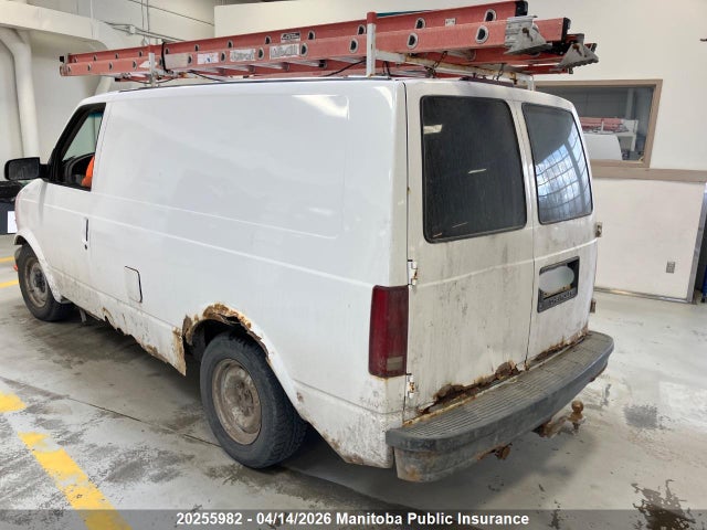 2000 Chevrolet Astro Cargo Van (1996 +) მანქანა იყიდება აუქციონზე, vin: 1GCDM19W4YB106650, აუქციონის ნომერი: 20255982