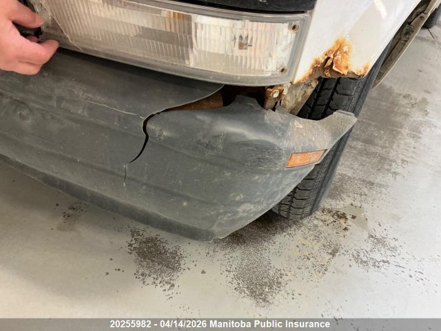2000 Chevrolet Astro Cargo Van (1996 +) მანქანა იყიდება აუქციონზე, vin: 1GCDM19W4YB106650, აუქციონის ნომერი: 20255982