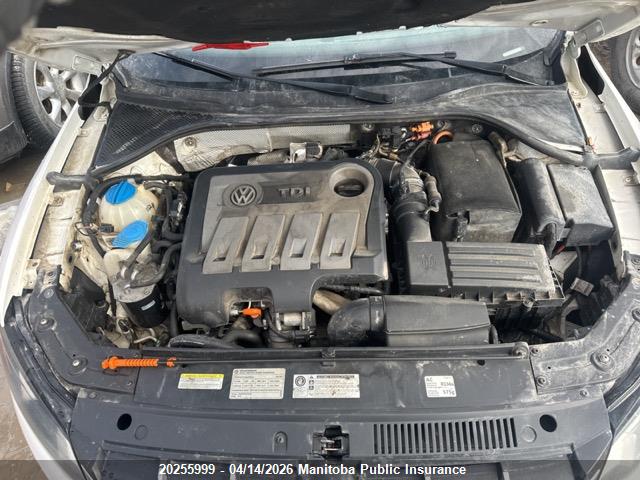 20255999 :رقم المزاد ، 1VWCN7A35CC095767 vin ، 2012 Volkswagen Passat 2.0 Tdi مزاد بيع
