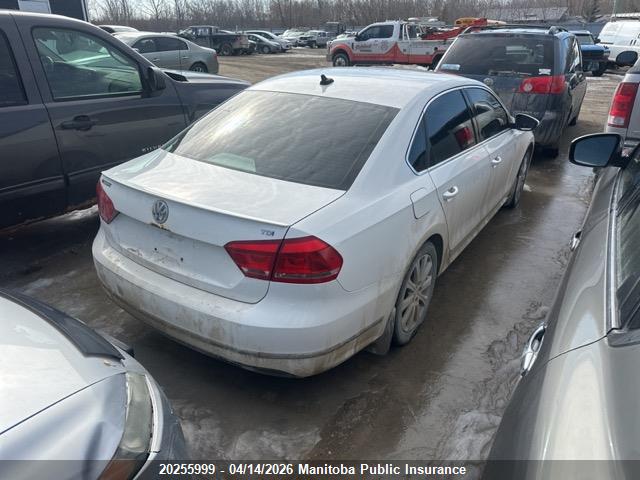 20255999 :رقم المزاد ، 1VWCN7A35CC095767 vin ، 2012 Volkswagen Passat 2.0 Tdi مزاد بيع