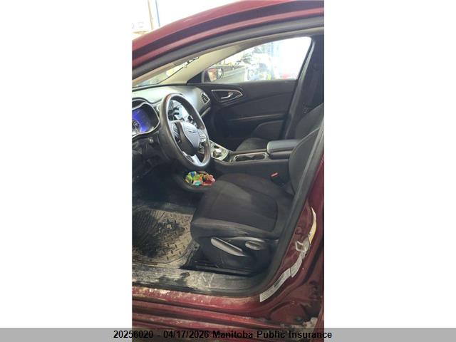 Продаж на аукціоні авто 2015 Chrysler 200 Lx, vin: 1C3CCCFB3FN557192, номер лоту: 20256020