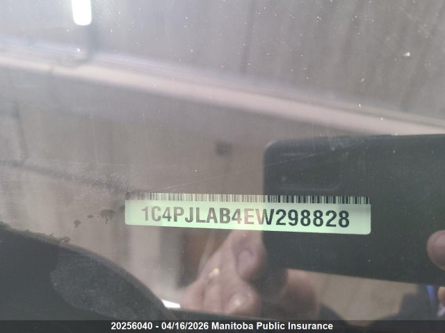 1C4PJLAB4EW298828 Jeep Cherokee Sport