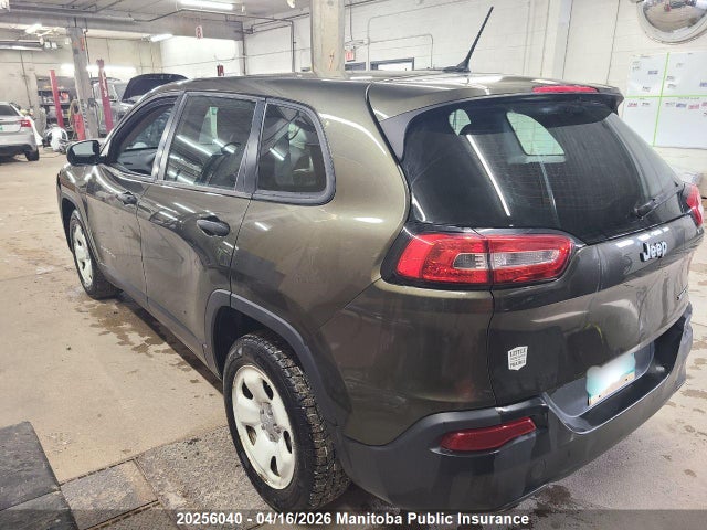 1C4PJLAB4EW298828 Jeep Cherokee Sport