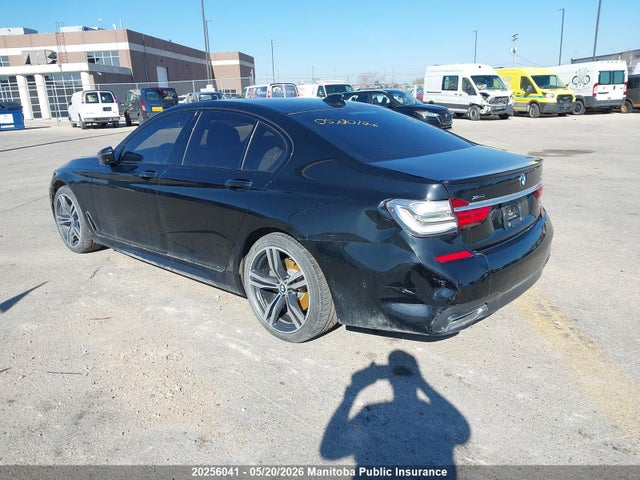 WBA7B0C50KG527379 BMW 7 Series