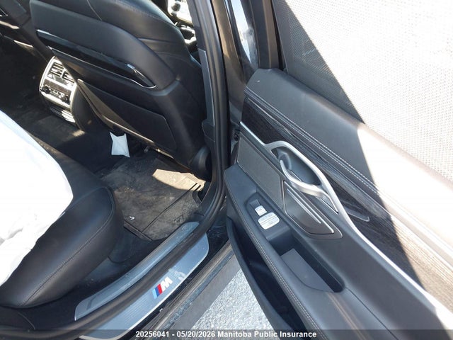 WBA7B0C50KG527379 BMW 7 Series
