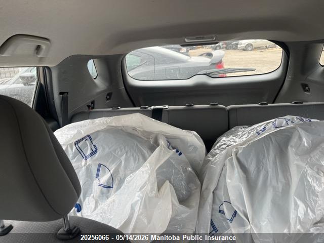 20256066 :رقم المزاد ، 2T1KU4EE9BC687402 vin ، 2011 Toyota Matrix مزاد بيع