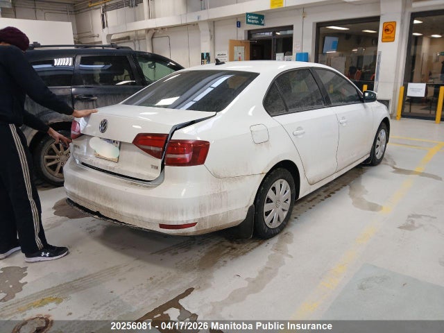 3VW267AJ9GM311048 Volkswagen Jetta 1.4 Tsi