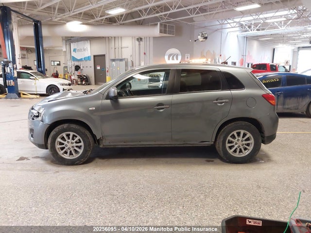 20256095 :رقم المزاد ، 4A4AJ3AU1EE604454 vin ، 2014 Mitsubishi Rvr Se مزاد بيع