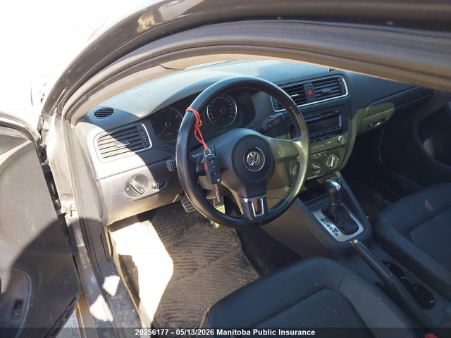 2012 Volkswagen Jetta 2.5 მანქანა იყიდება აუქციონზე, vin: 3VWDX7AJ4CM303603, აუქციონის ნომერი: 20256177