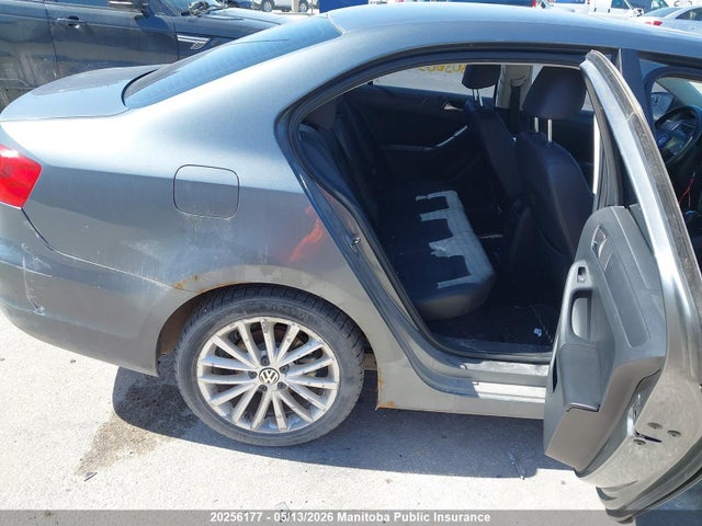 2012 Volkswagen Jetta 2.5 მანქანა იყიდება აუქციონზე, vin: 3VWDX7AJ4CM303603, აუქციონის ნომერი: 20256177