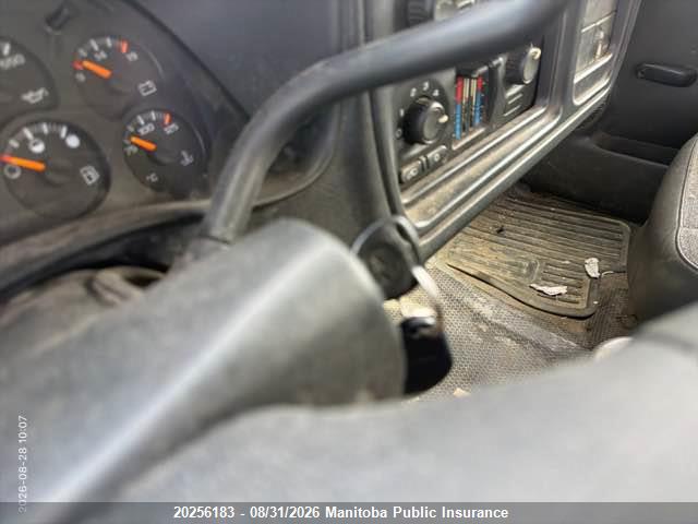 Aukcja sprzedaży 2004 Chevrolet Silverado 1500 Ls Ext Cab, vin: 2GCEK19V741337800, numer aukcji: 20256183
