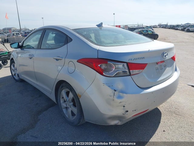 Продажа на аукционе авто 2013 Hyundai Elantra Gls, vin: 5NPDH4AE8DH243849, номер лота: 20256200