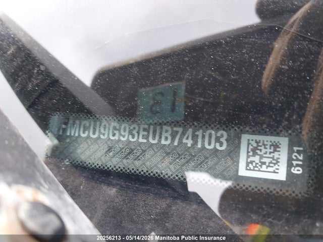 1FMCU9G93EUB74103 Ford ESCAPE SE
