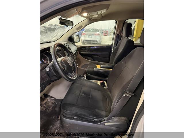 2011 Dodge Grand Caravan Sxt მანქანა იყიდება აუქციონზე, vin: 2D4RN4DG7BR736582, აუქციონის ნომერი: 20256227