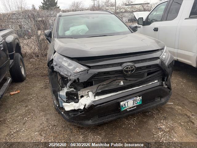 20256260 :رقم المزاد ، 2T3B1RFV1LC124826 vin ، 2020 Toyota Rav4 Le مزاد بيع