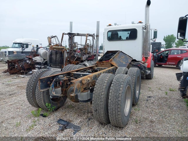 20256271 :رقم المزاد ، 2NP3LN9X7DM174828 vin ، 2013 Peterbilt  مزاد بيع