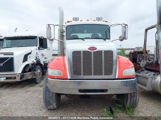 20256271 :رقم المزاد ، 2NP3LN9X7DM174828 vin ، 2013 Peterbilt  مزاد بيع