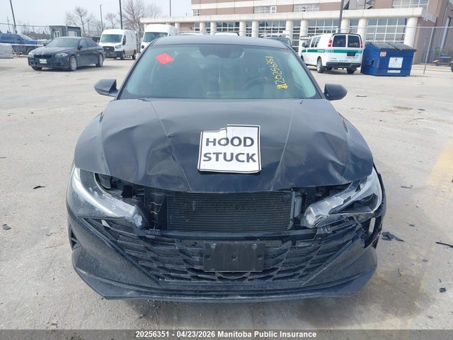 KMHLM4AG9MU073706 Hyundai Elantra Preferred