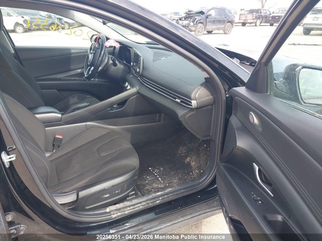 KMHLM4AG9MU073706 Hyundai Elantra Preferred