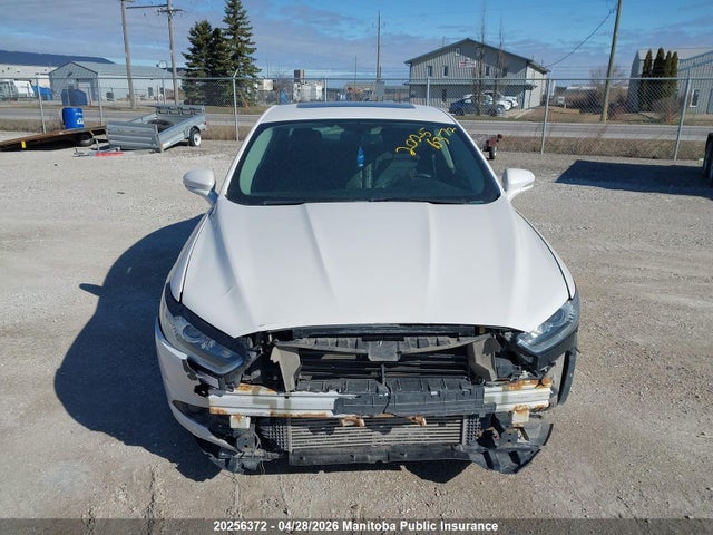 Продажа на аукционе авто 2016 Ford Fusion Se, vin: 3FA6P0T90GR107386, номер лота: 20256372