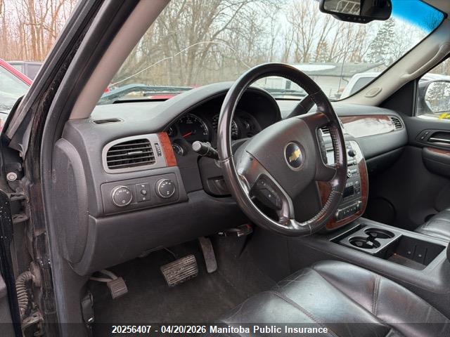 2008 Chevrolet Silverado 1500 Ltz Crew Cab მანქანა იყიდება აუქციონზე, vin: 2GCEK13MX81134583, აუქციონის ნომერი: 20256407