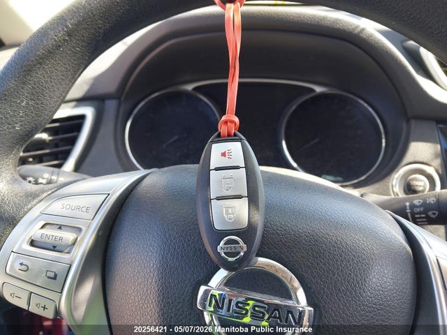 5N1AT2MV8FC913427 Nissan ROGUE SV