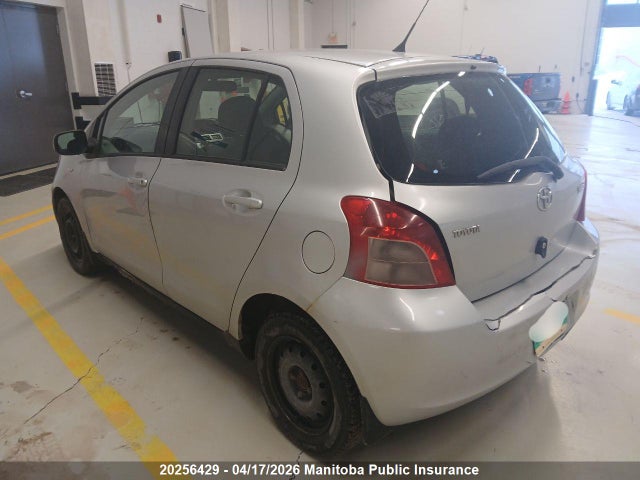2007 Toyota Yaris Le მანქანა იყიდება აუქციონზე, vin: JTDKT923475033561, აუქციონის ნომერი: 20256429