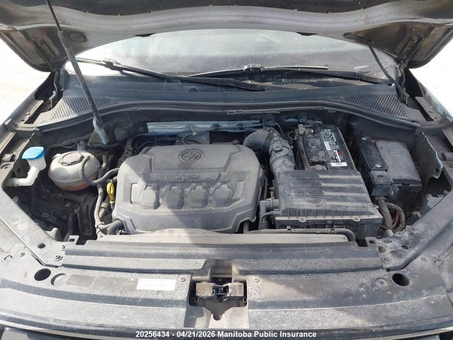 20256434 :رقم المزاد ، 3VV2B7AX1JM169175 vin ، 2018 Volkswagen Tiguan 2.0 Tsi مزاد بيع