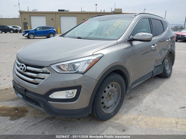 5XYZUDLB0GG321167 Hyundai Santa Fe Sport 2.4 Luxury
