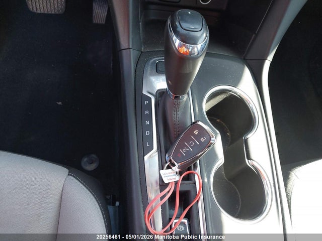 2GNAXSEVXJ6275777 Chevrolet EQUINOX LT