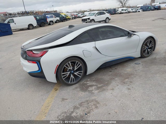WBY2Z2C51FV392028 BMW I8
