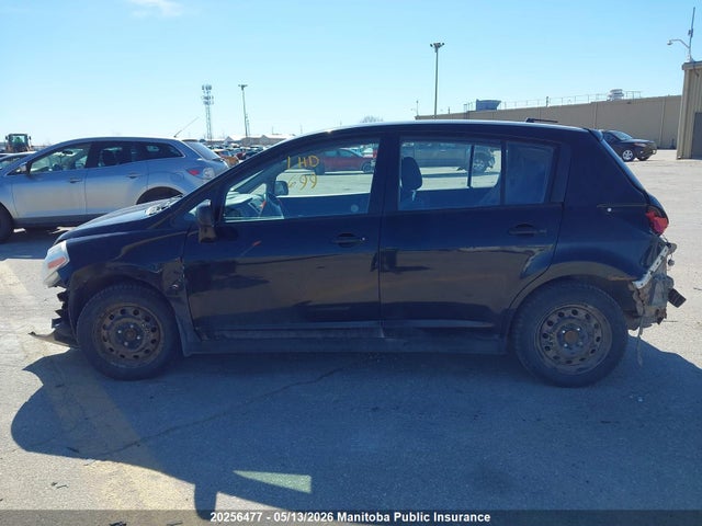 2010 Nissan Versa 1.8 Sl მანქანა იყიდება აუქციონზე, vin: 3N1BC1CPXAL445870, აუქციონის ნომერი: 20256477