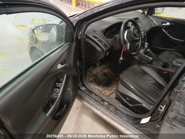 Ford Focus Titanium 2014 1FADP3J23EL331570 Image 6