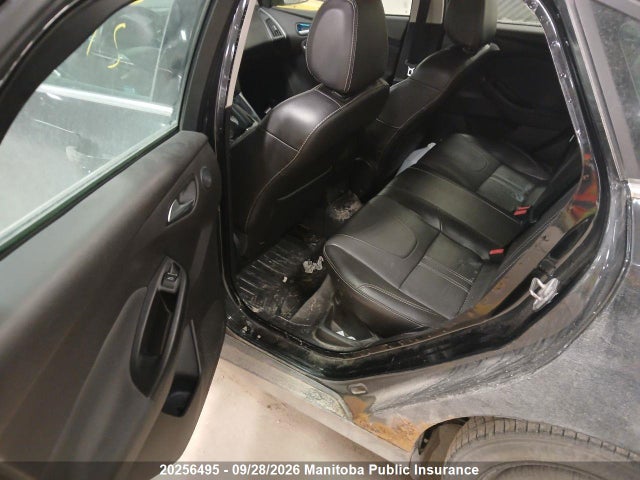 Ford Focus Titanium 2014 1FADP3J23EL331570 Image 7