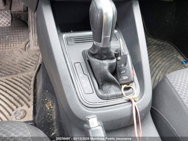 3VWD67AJ1GM265885 Volkswagen Jetta 1.4 Tsi
