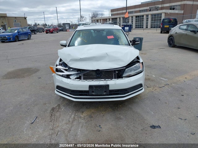 3VWD67AJ1GM265885 Volkswagen Jetta 1.4 Tsi