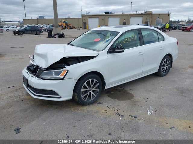 3VWD67AJ1GM265885 Volkswagen Jetta 1.4 Tsi