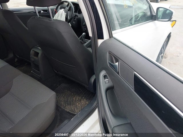 3VWD67AJ1GM265885 Volkswagen Jetta 1.4 Tsi