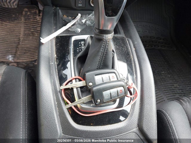5N1AT2MV0HC800302 Nissan ROGUE S