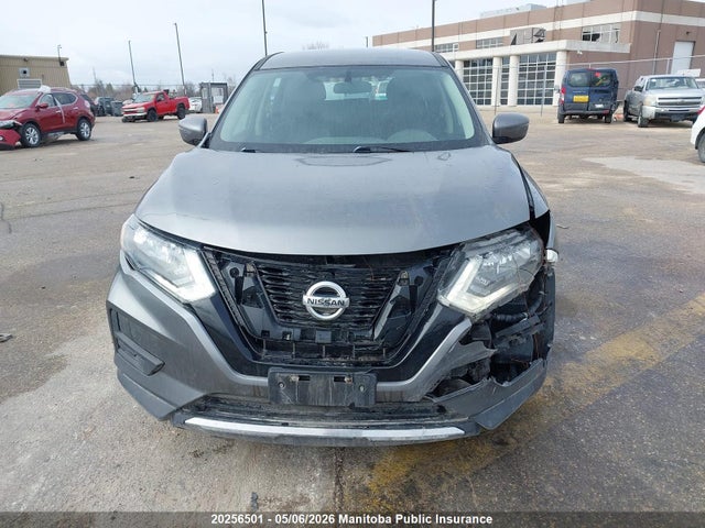 5N1AT2MV0HC800302 Nissan ROGUE S