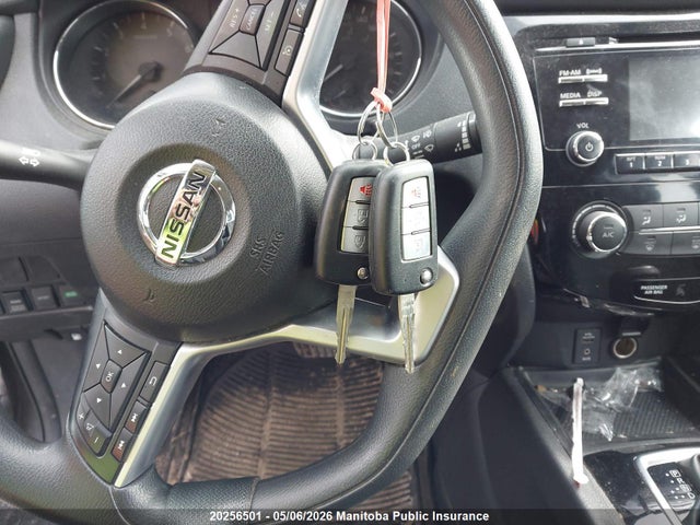 5N1AT2MV0HC800302 Nissan ROGUE S